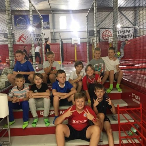 Podniebne akrobacje w Jump World