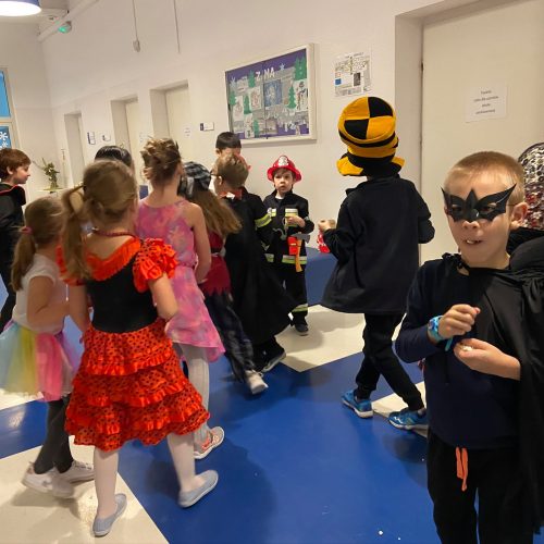Niech żyje bal karnawałowy!